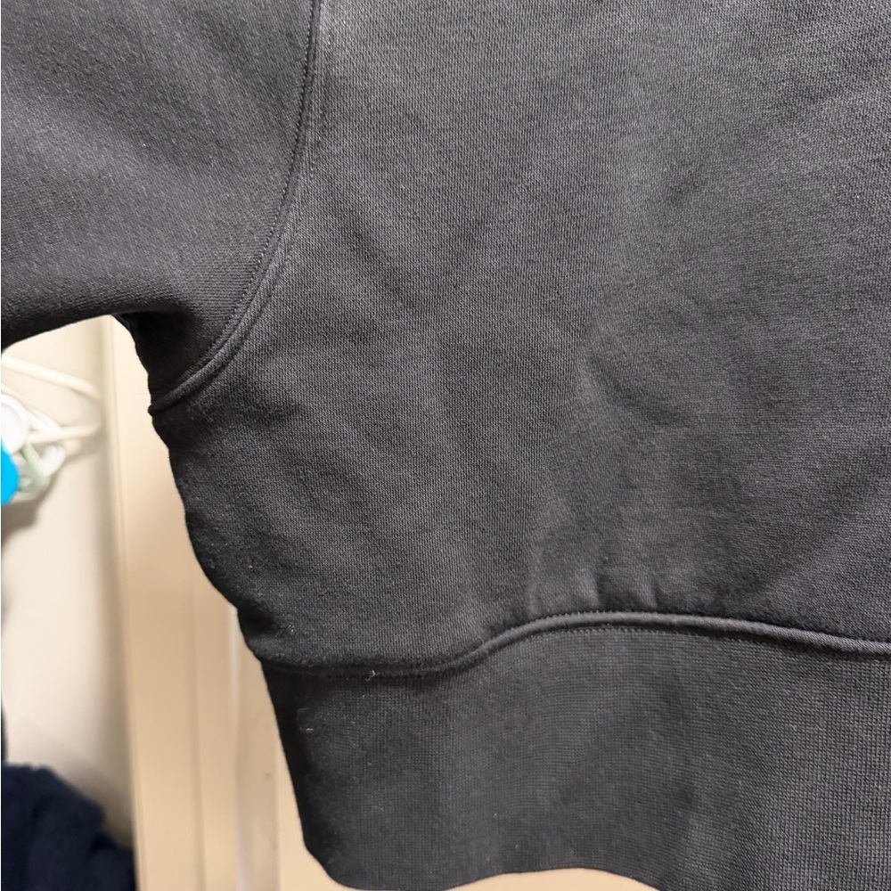 Nike Oversized Cropped Sweatshirt Women's Medium Crewneck Pullover Streetwear - Picture 10 of 15